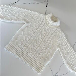 Kids Cozy cream Cable Knit Turtleneck Sweater size 5y